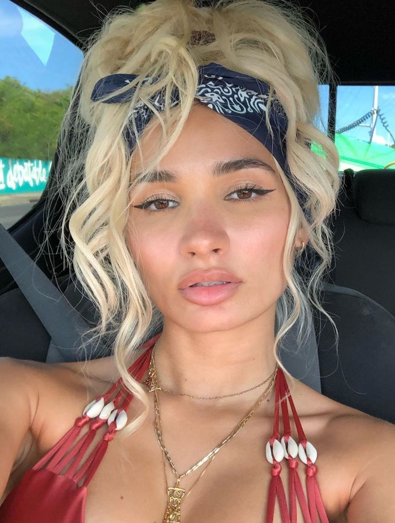 On and on pia mia